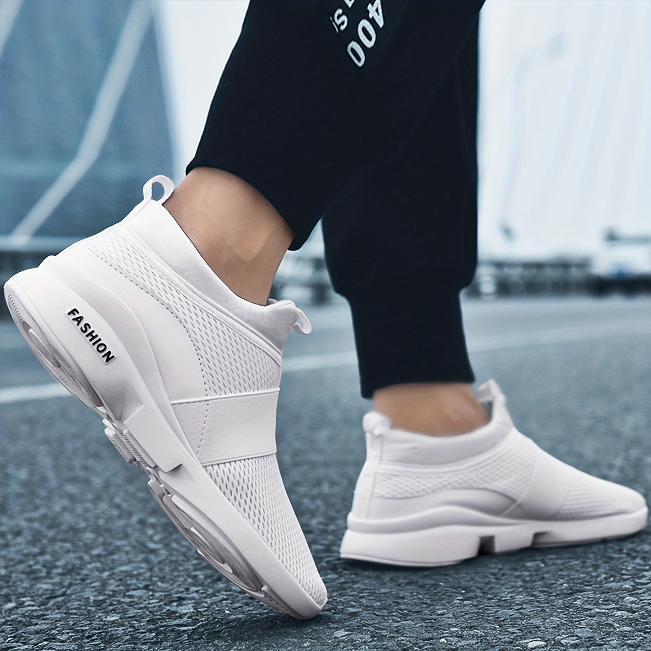 Men's Lightweight Slip On Casual Shoes For Traveling Jogging