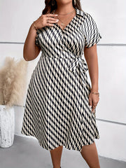  Stripe Print Short Sleeve Surplice Neck Knot Midi Dress