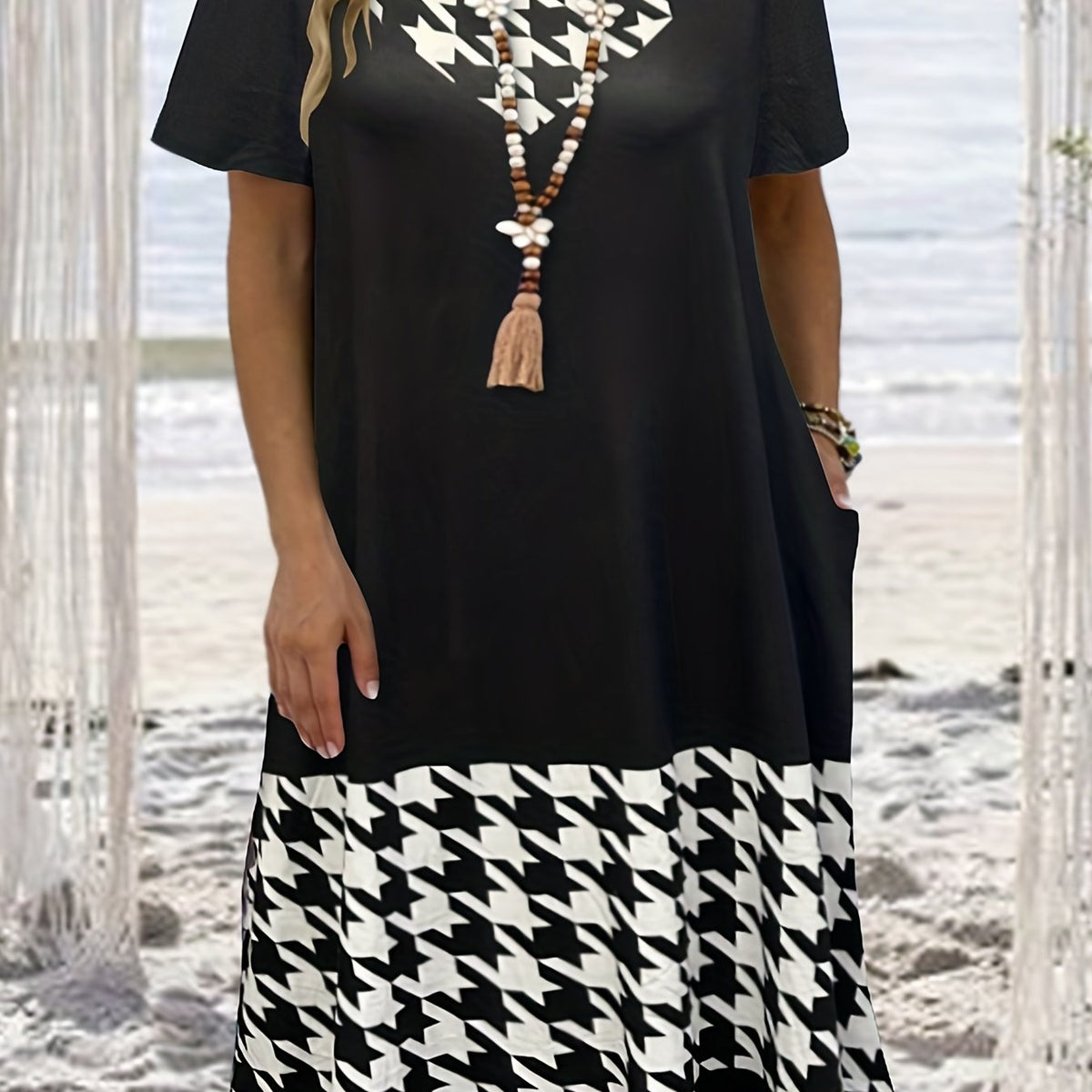  Houndstooth Print Short Sleeve Dress with Pockets
