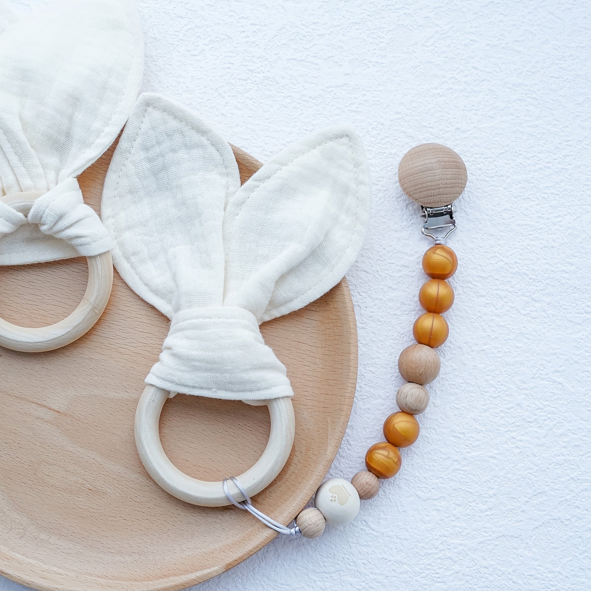 Baby Chewable Maple Wooden Teething Toy & Pacifier Accessories Set