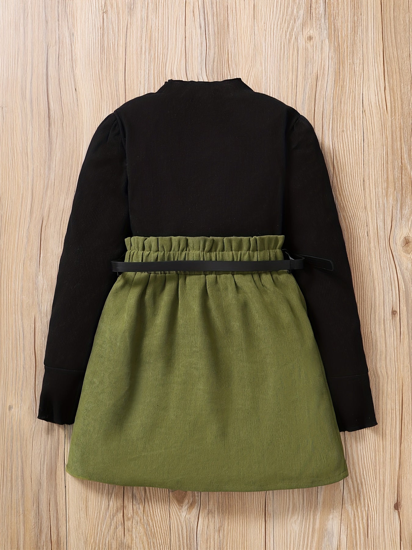 Girls Stylish Pullover Top & Skirt Set With Belt