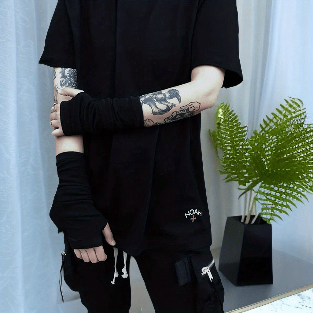 Summer Dark Half Sleeved Sunscreen Sleeve Ice Silk Finger Gloves