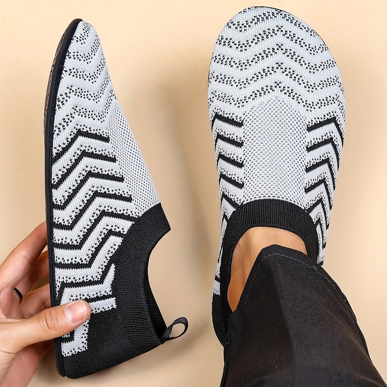 Men's Knit Slip-On Sneakers No Tie Lace Outdoor Walking Shoes