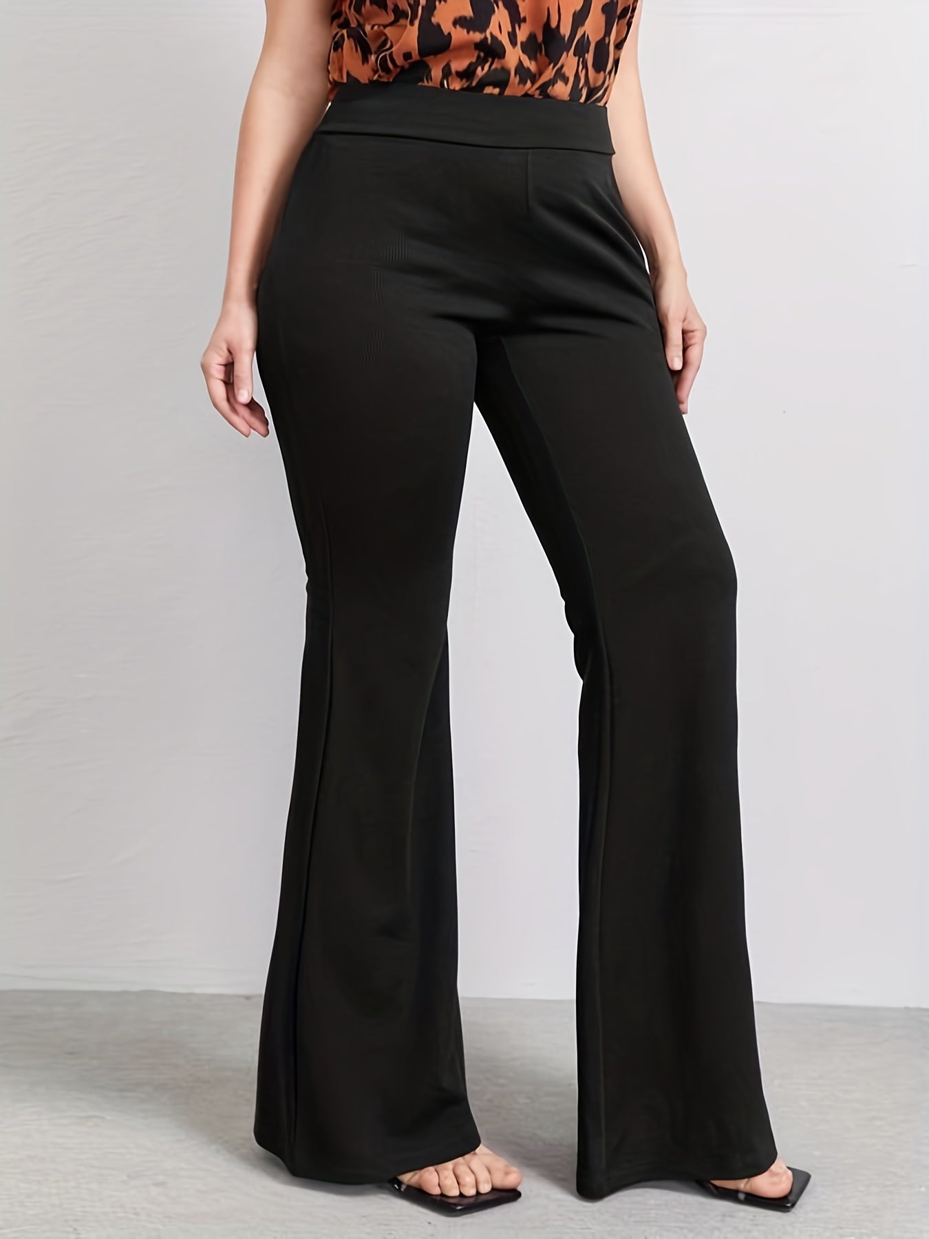  Solid High Rise Flared Leg Pants