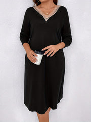  Colorblock Lace Long Sleeve V Neck Dress