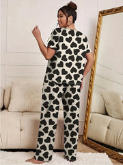 Heart Print Pajama Set Short Sleeve Round Neck Top & Pants