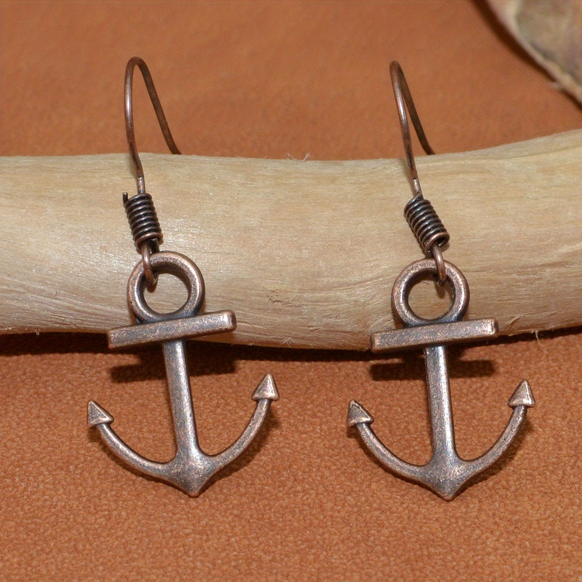 Retro Silvery Anchor Earrings & Fashionable Jewelry for Women