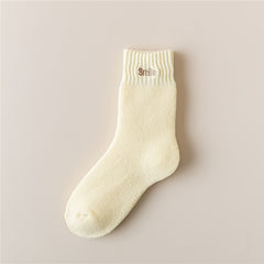 7 Pairs Letter Pattern Socks Women's Stockings & Hosiery