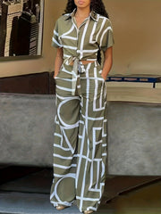 Geo Print 2pc Set Crop Shirt & Wide Leg Pants Outfit