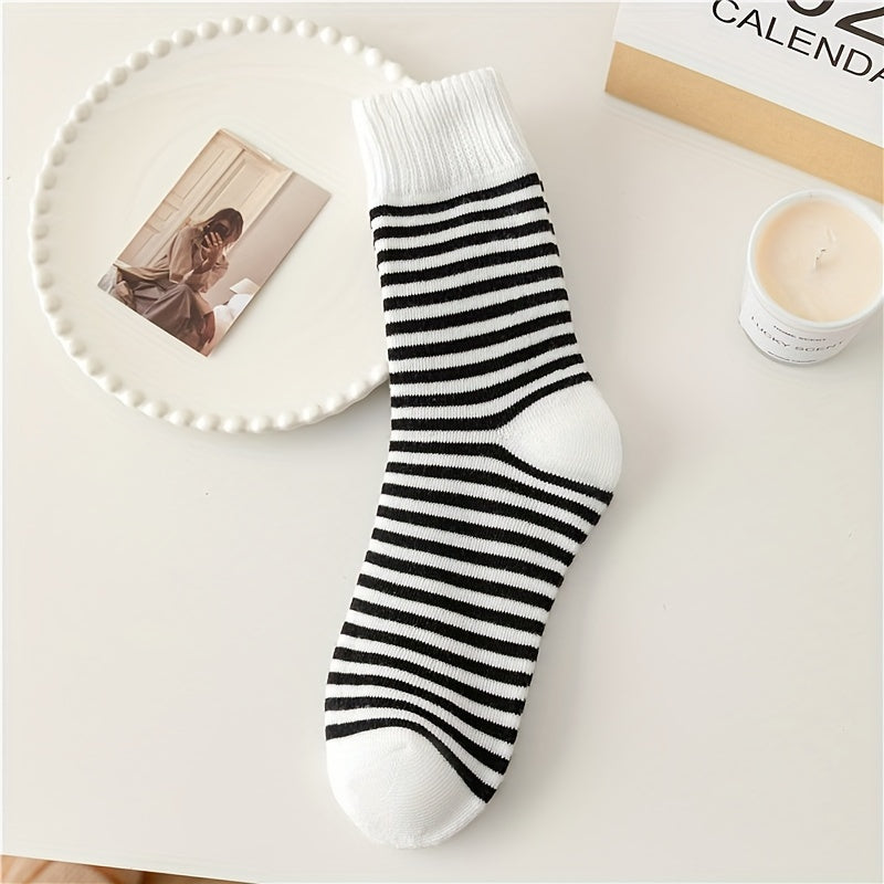 5 Pairs Stripe Print Thickened Mid Tube Socks for Women