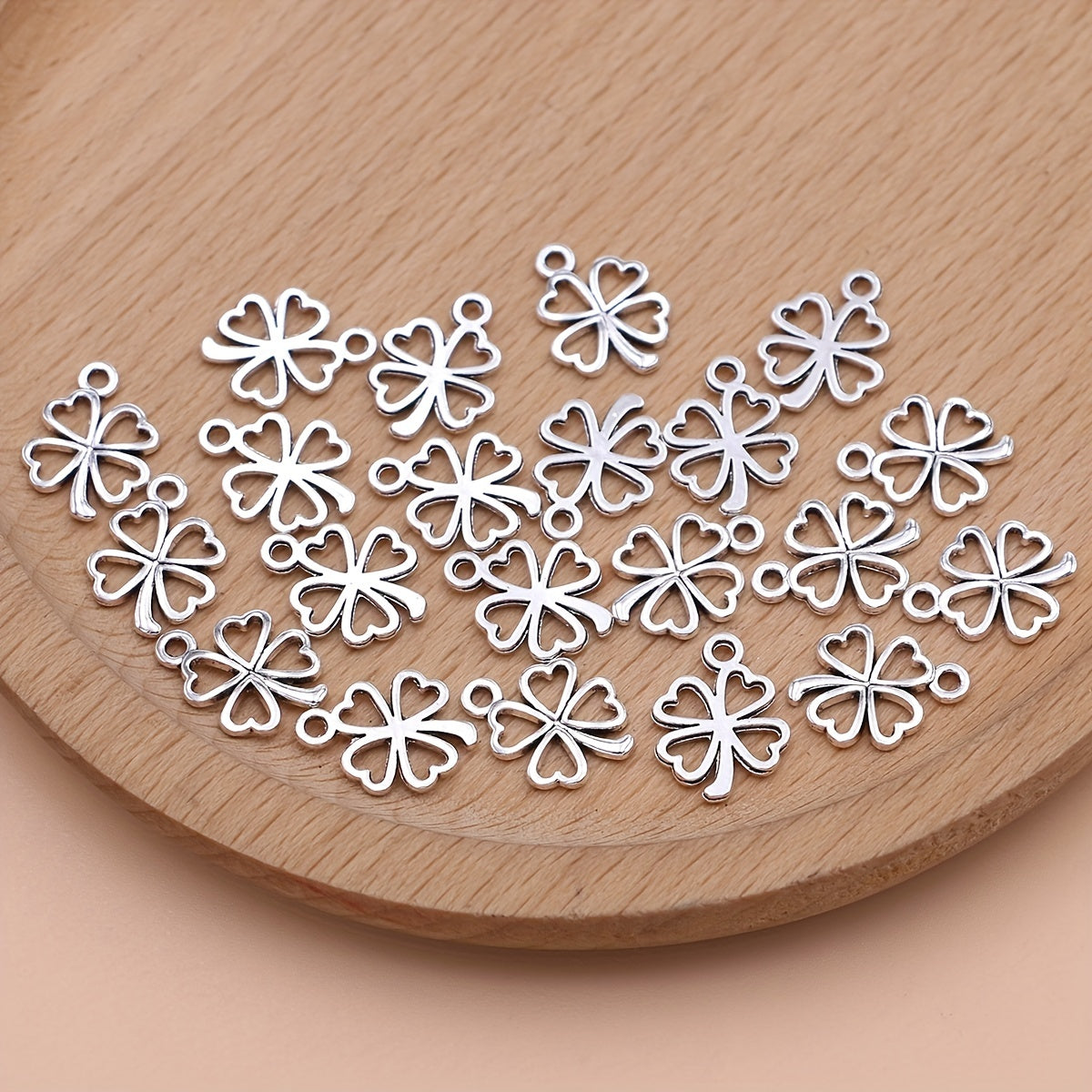 20Pcs Lucky Clover Charms Silver Plated DIY Pendants
