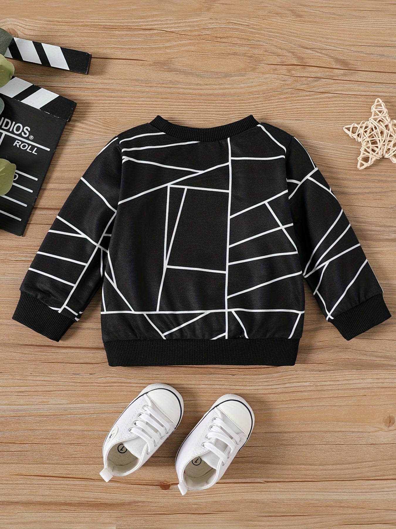 Geo Print Pullover Top Baby Sweatshirt