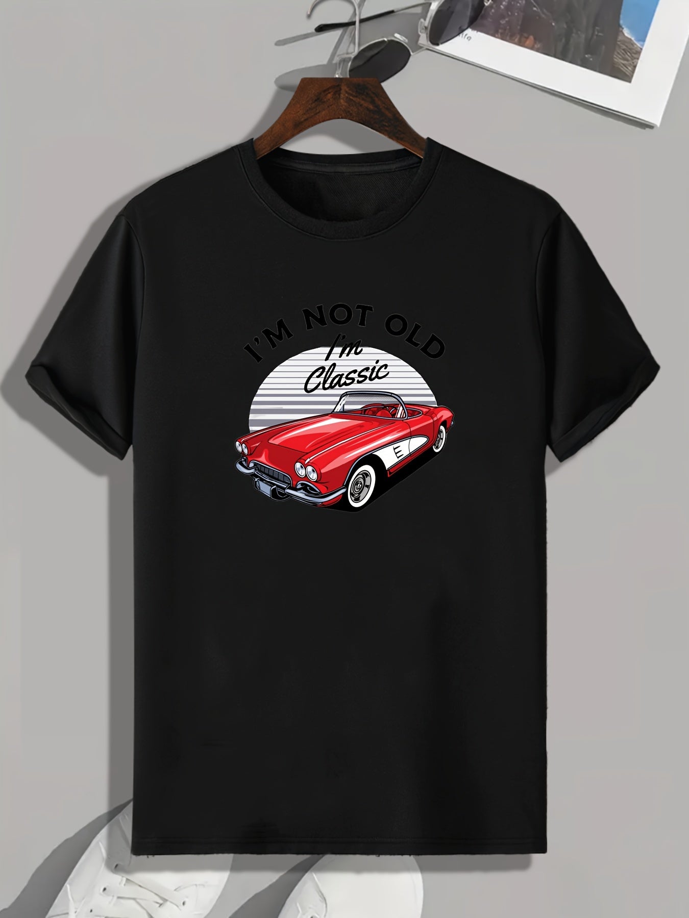 Classic Car Print Men's Graphic T-shirt for Summer