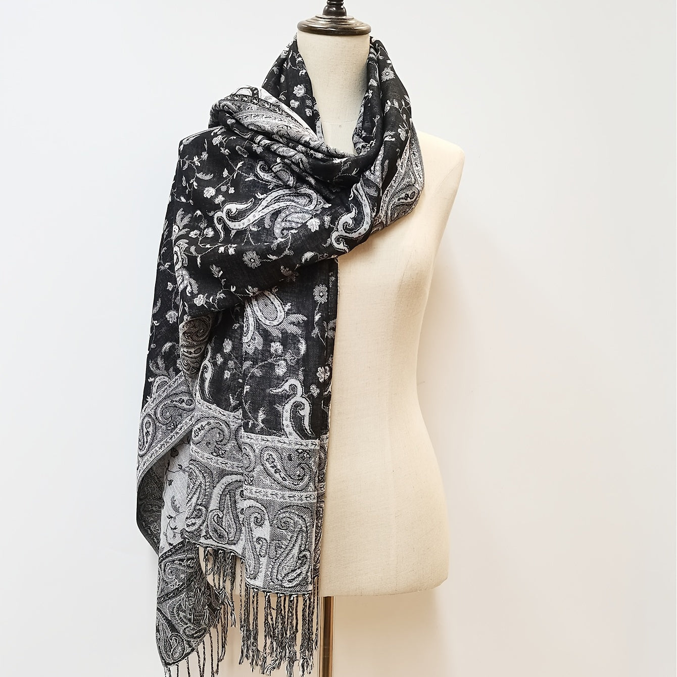 Paisley Print Jacquard Tassel Scarf Windproof Shawl Wrap