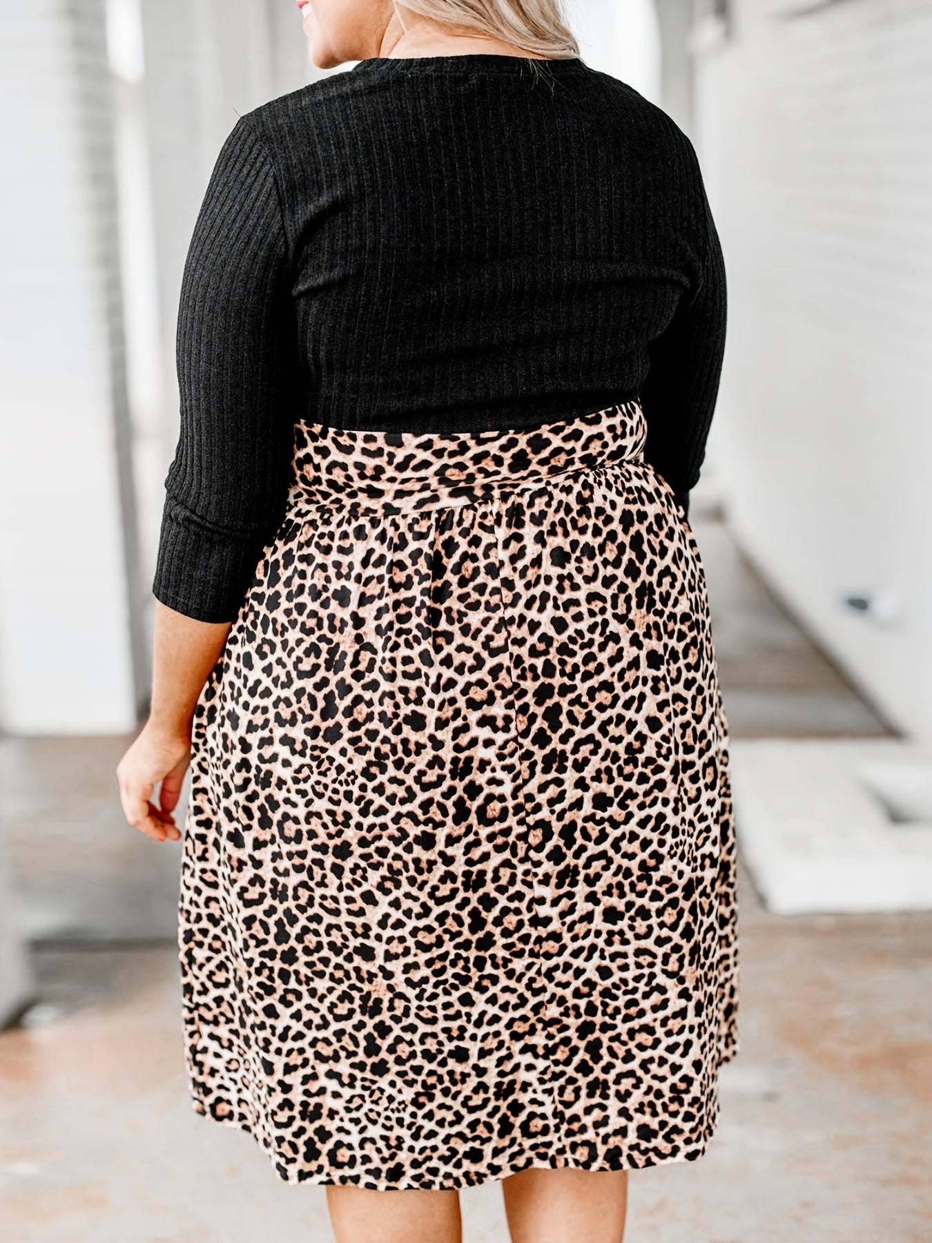  Colorblock Leopard Print Ribbed Long Sleeve Round Neck Dress