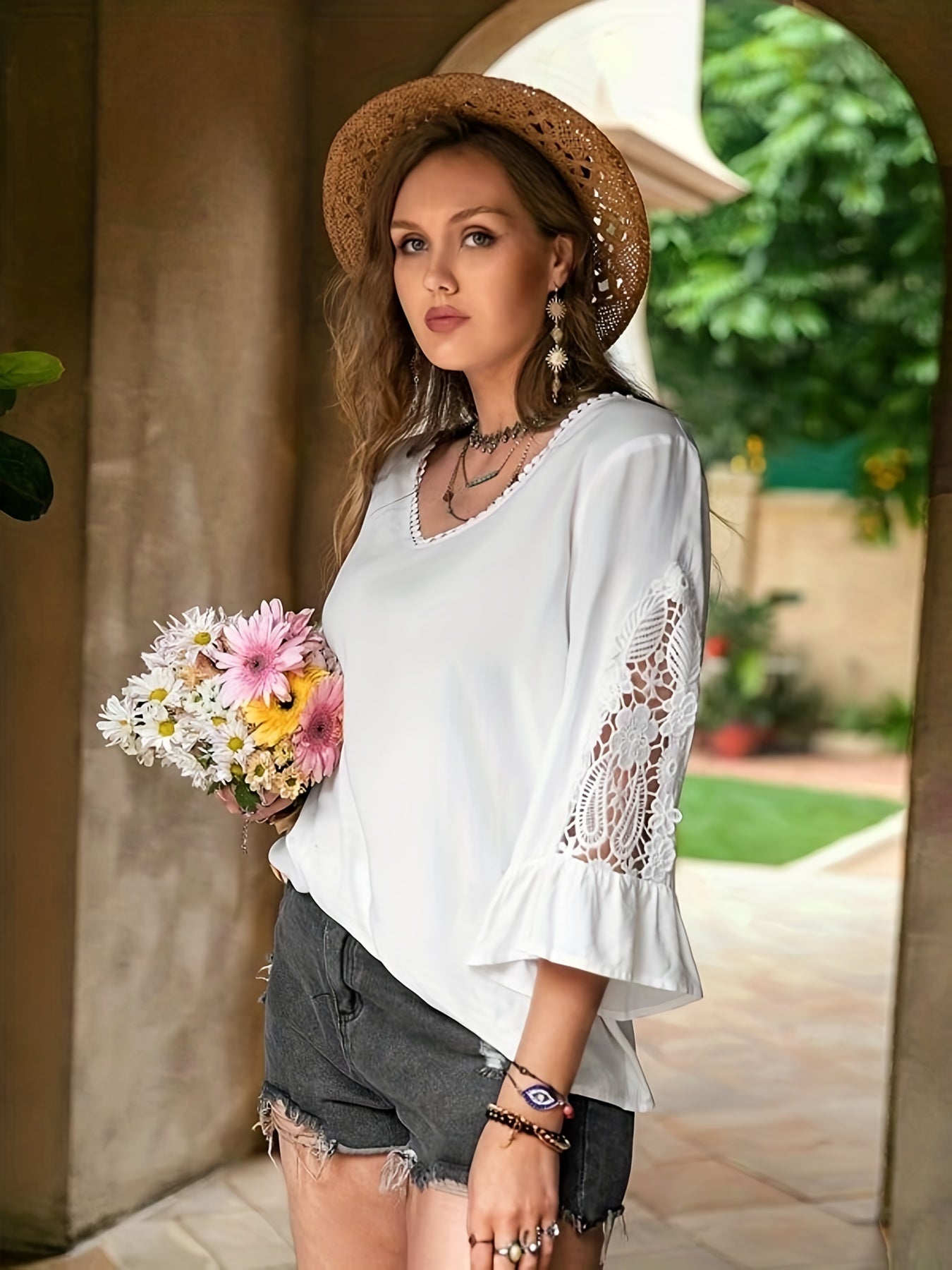  Casual Blouse Women's Plus Solid Contrast Lace Bell Sleeve V Neck Top
