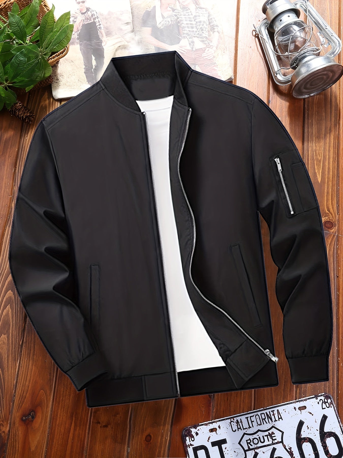 Men's Casual Crew Neck Long Sleeves Jacket Lightweight Windbreaker