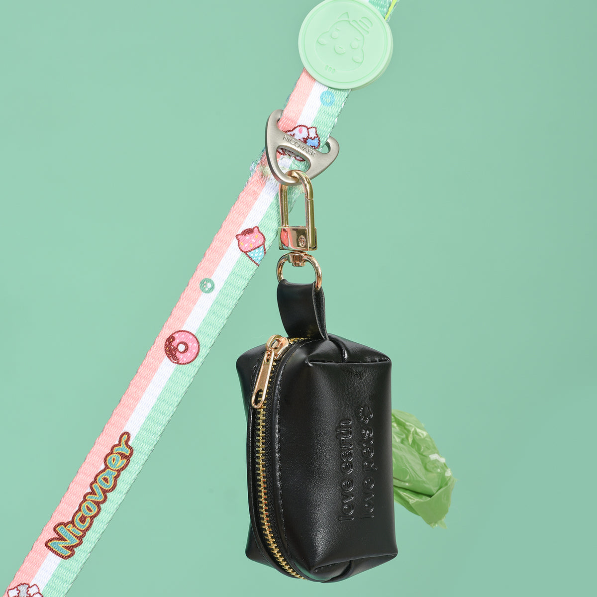 Love Pets Pouch, Portable Pouch, Attach To Leash