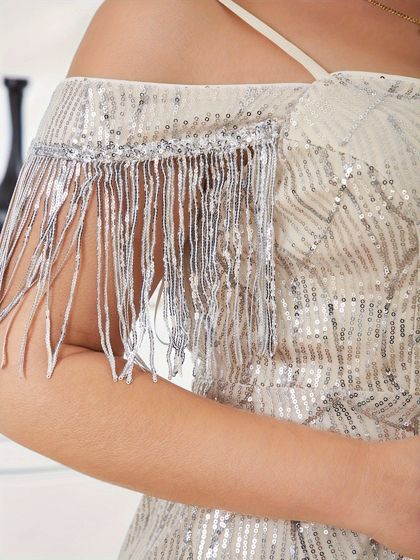  Women's Sequin Tassel Trim Cold Shoulder Midi Dress
