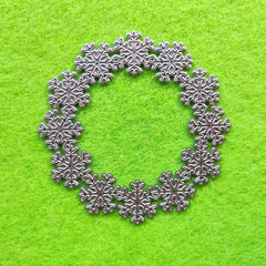 Christmas Snowflakes Wreath Metal Cutting Dies DIY Scrapbooking Craft Stencil