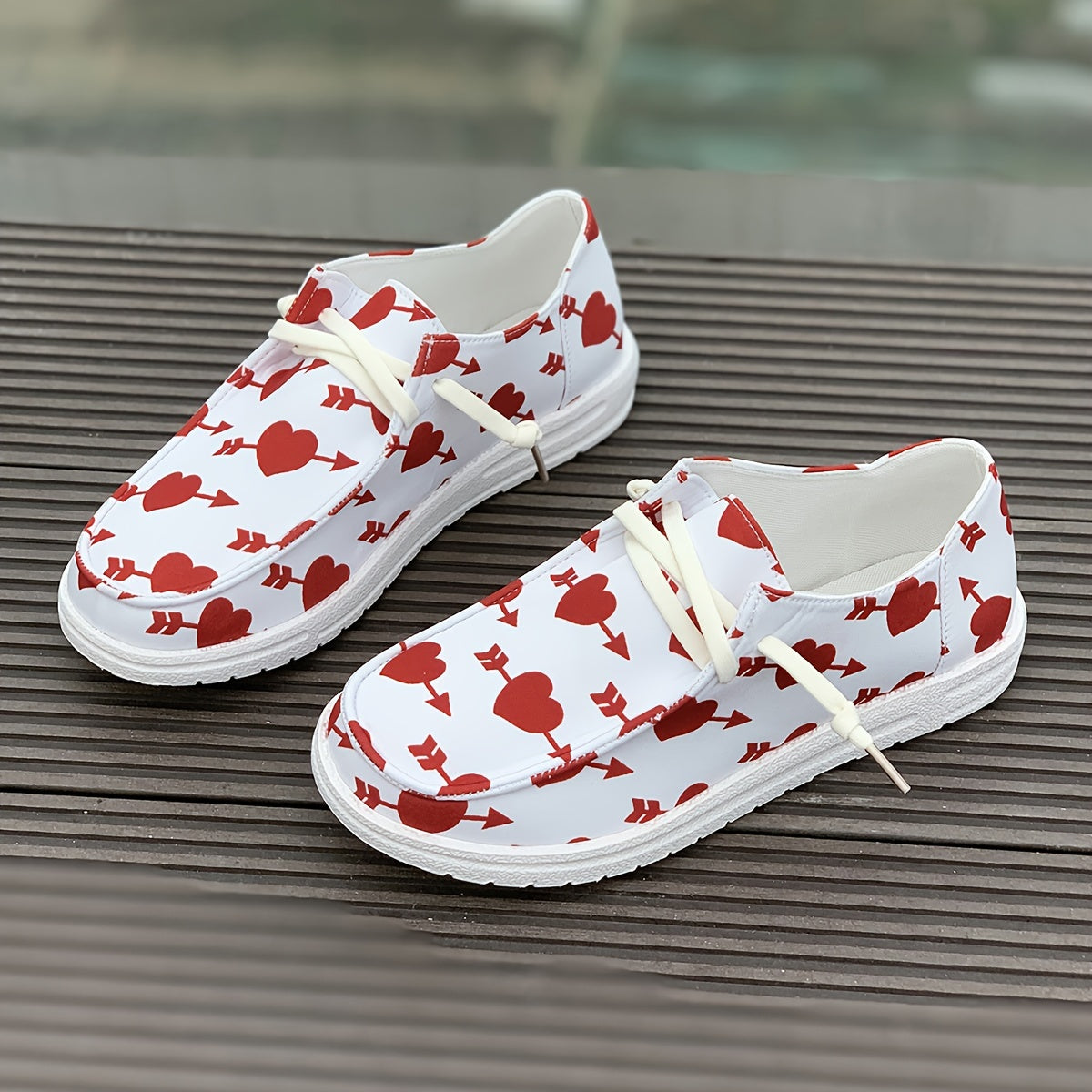 Women's Heart Pattern Skate Shoes Flat Casual Canvas Sneakers
