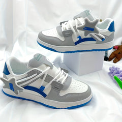 Women's Star Patched Lace up Skate Shoes Low Top Casual Sneakers