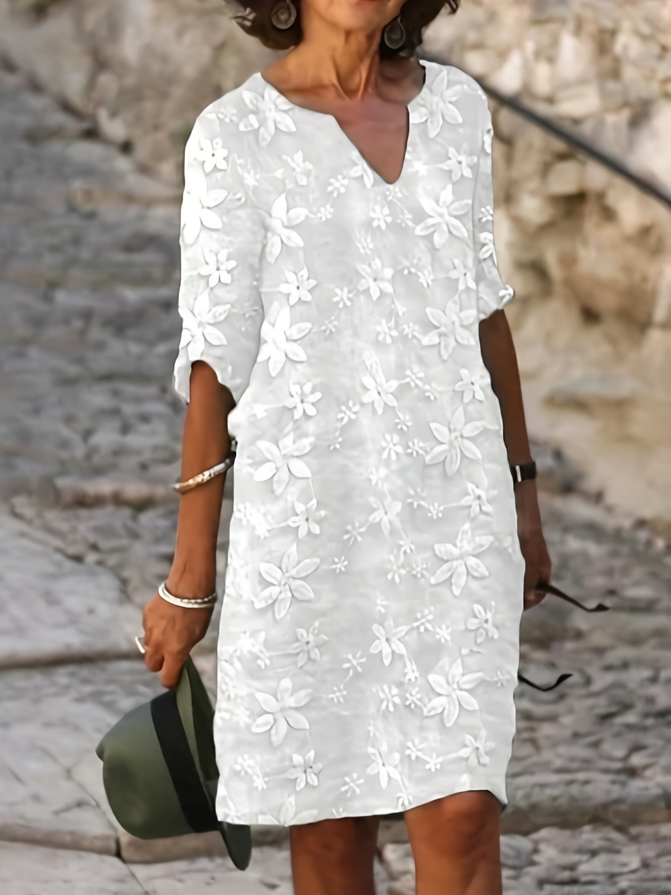  Floral Embroidered Short Sleeve Dress