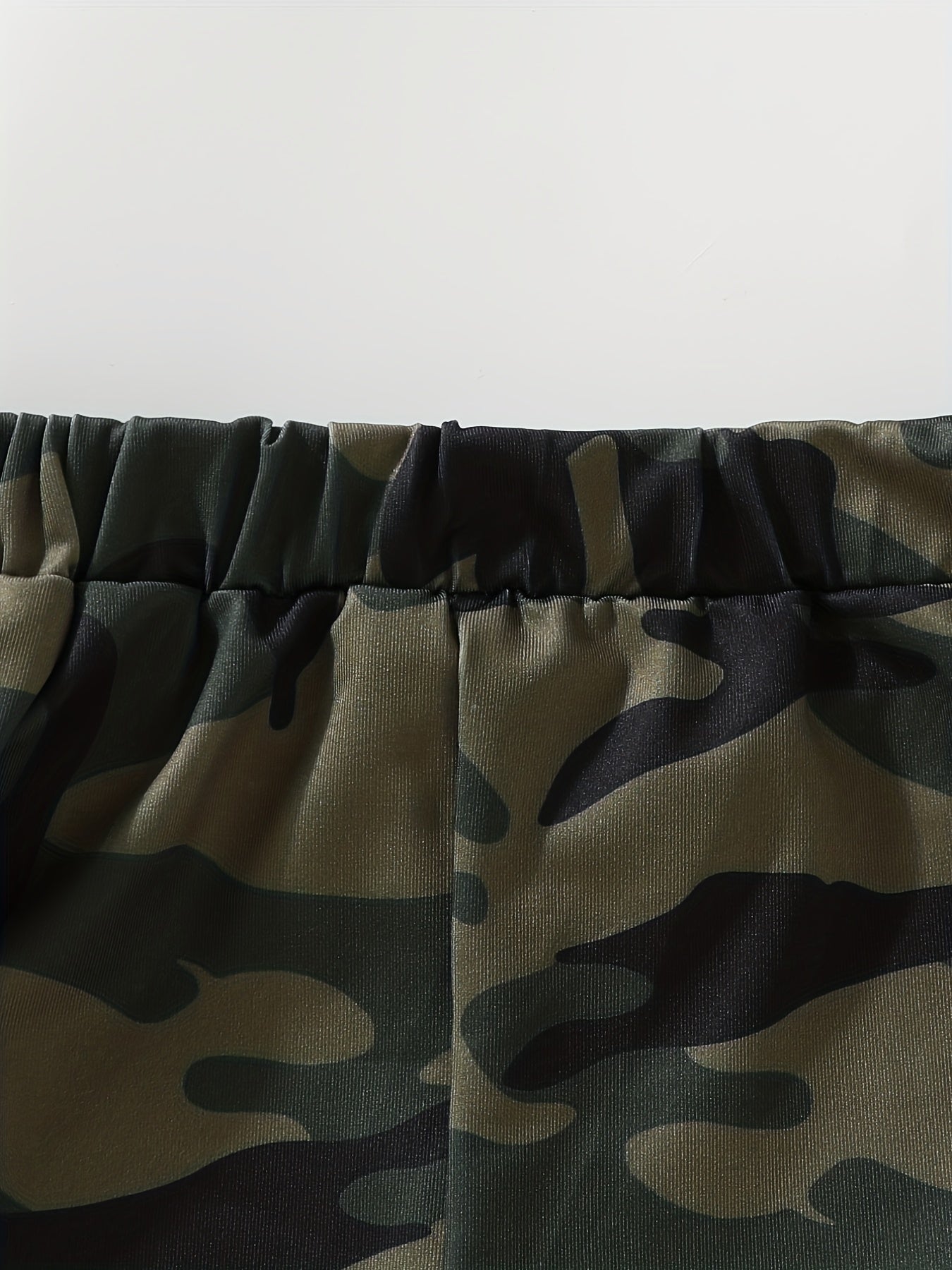 2pcs Boys Solid & Camo Comfortable Shorts Elastic Waist for Summer