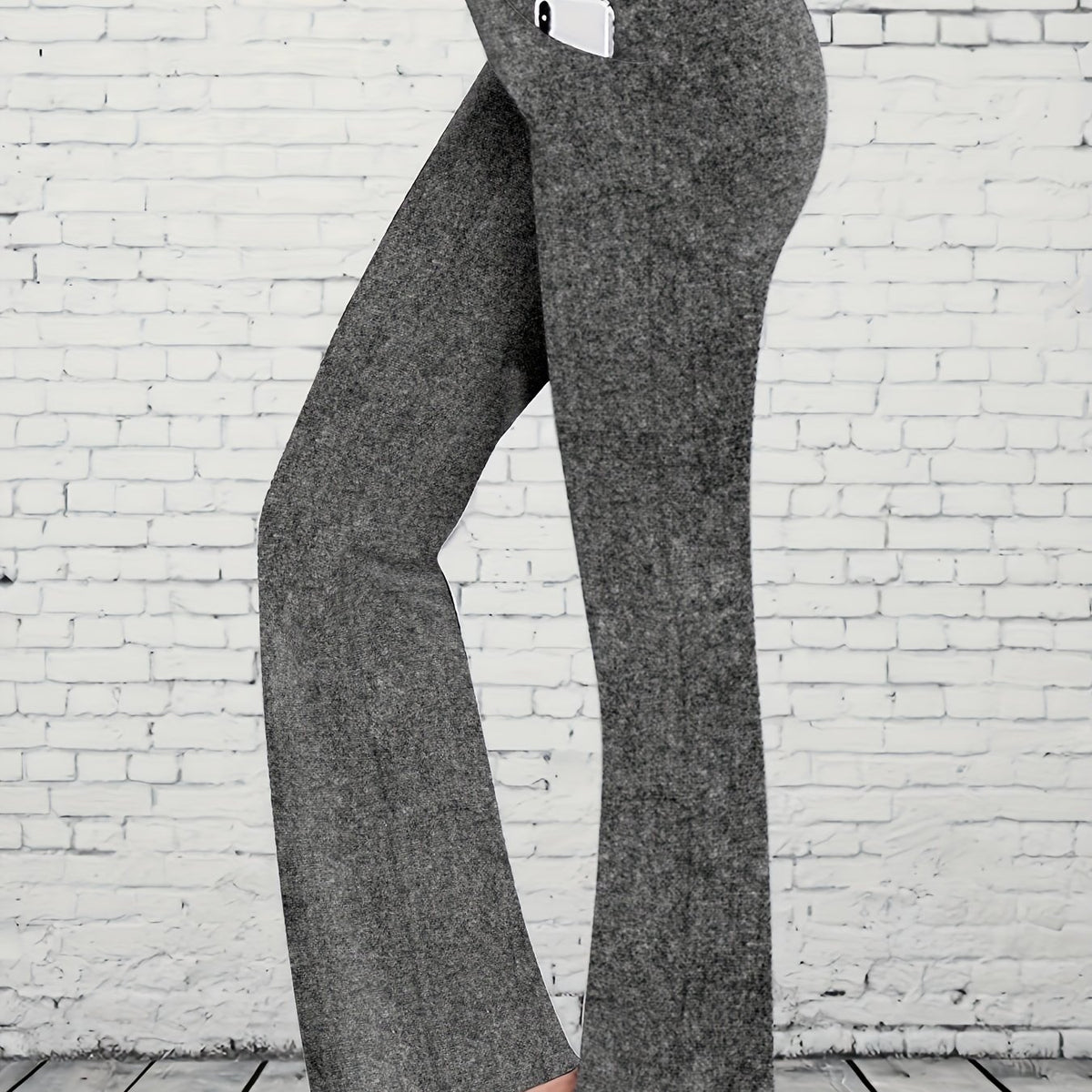 Women's Plus Solid High Rise Flared Leg Pants