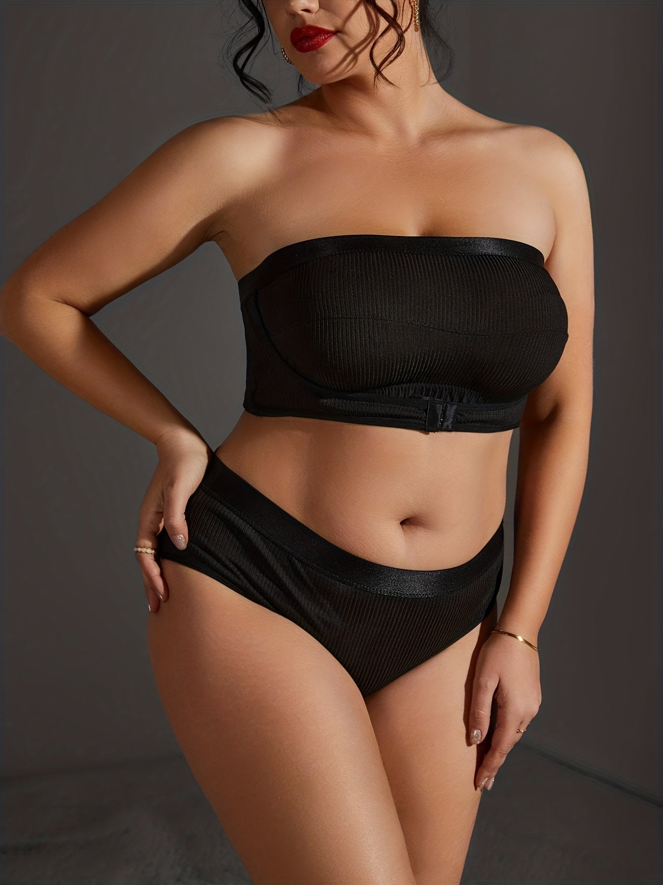  Ribbed Body Shaping Bra & Underwear Lingerie Set