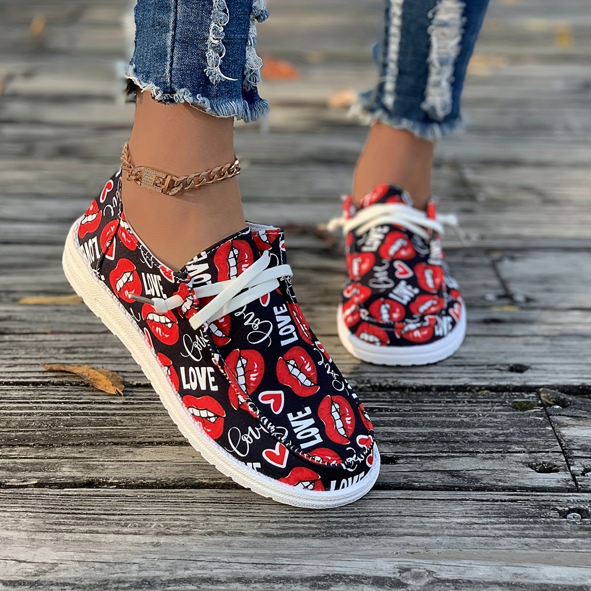 Love Print Boat Shoes Lightweight Low Canvas Shoes For Women
