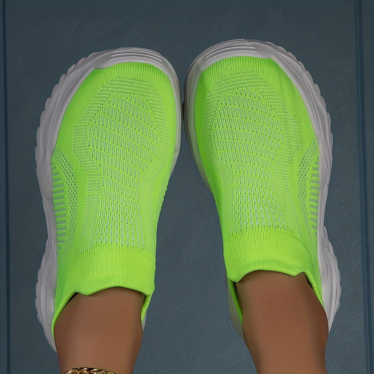 Women's Slip On Running Shoes with Thick Soles and Platform