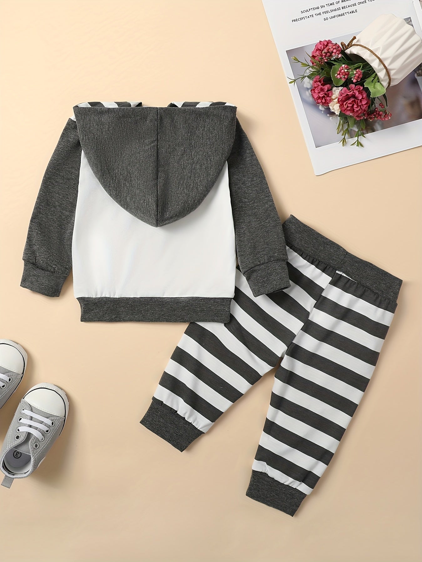 2pcs Baby Boys Elephant Hoodie & Striped Pants Set
