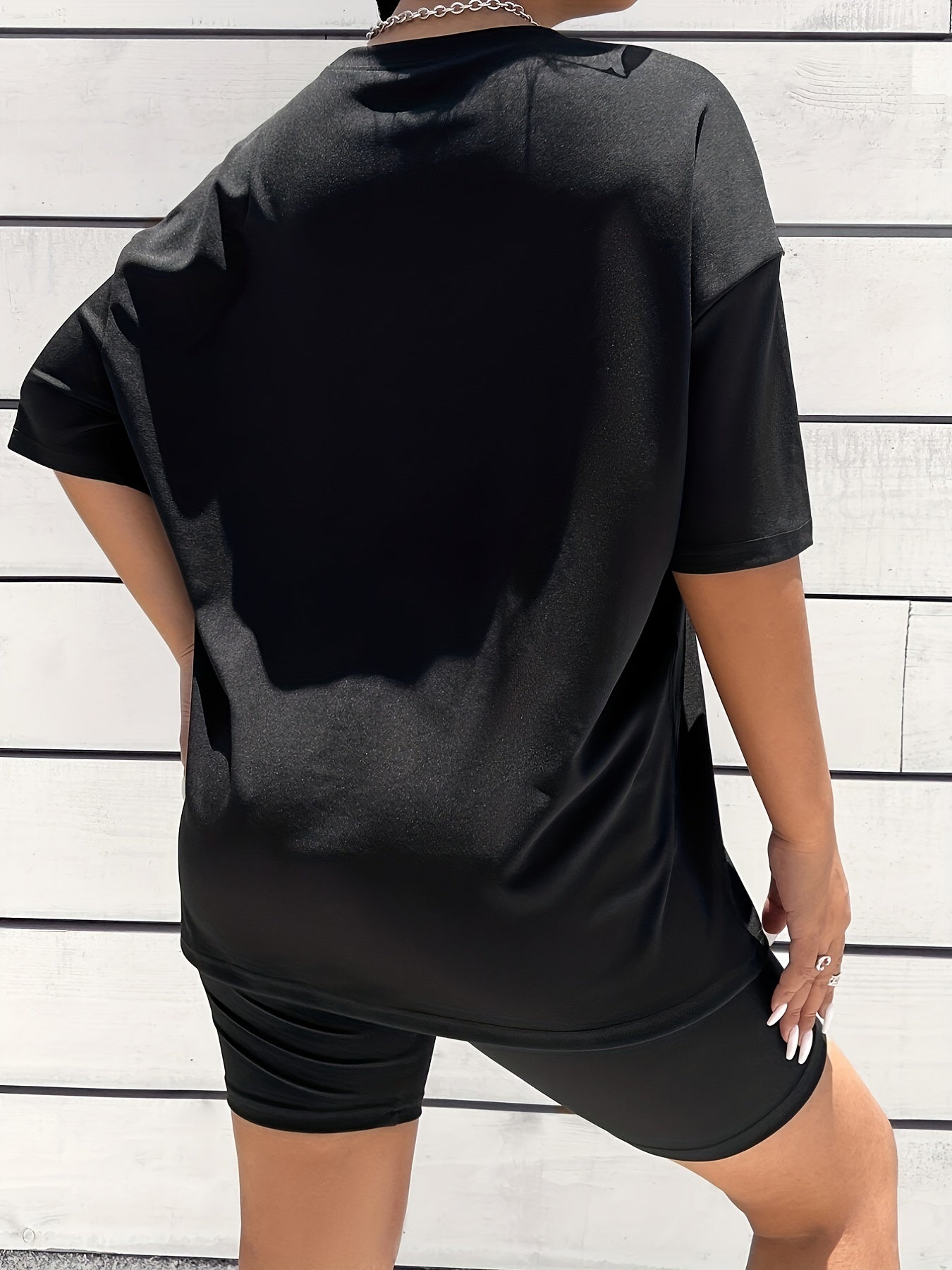 2pcs Summer Sports Suits Crew Neck T-shirt & Shorts Women's Activewear