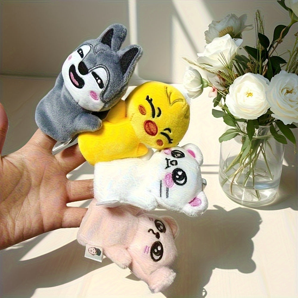 2 Mini Finger Puppets Soft Plush Cartoon Characters Mixed Colors