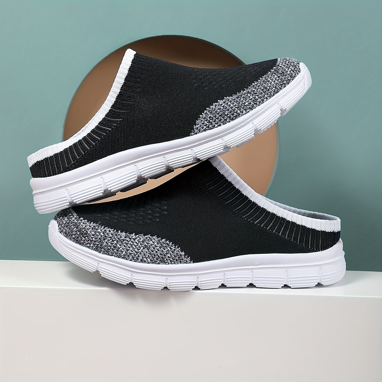 Women's Round Toe Woven Slip on Sneakers Lightweight Slipper Outwear