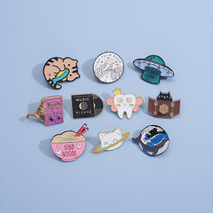 10pcs Random Cartoon Animal Brooches For Men, Accessories for Clothing & Bags