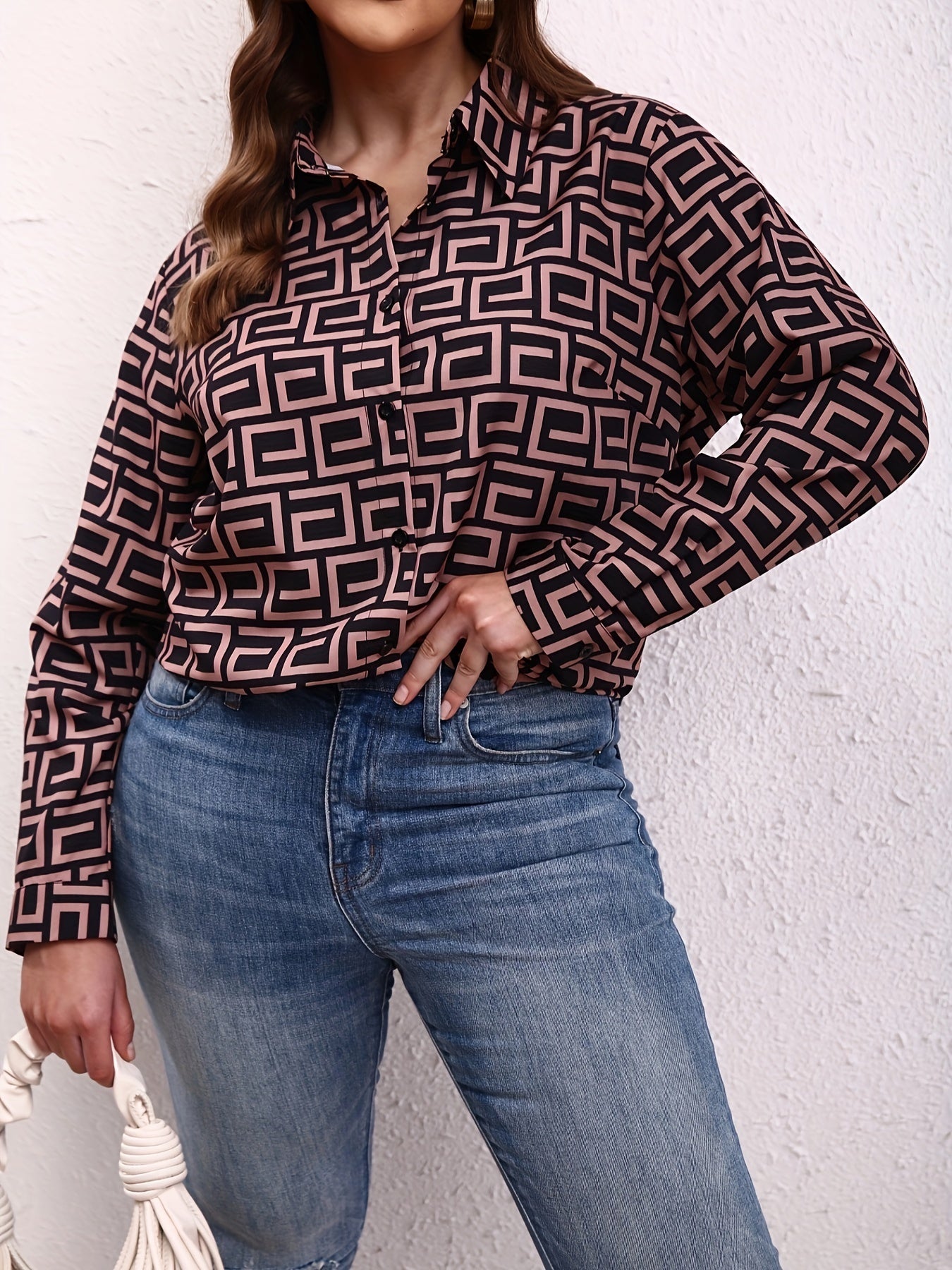  Women's Geometric Print Button Up Blouse