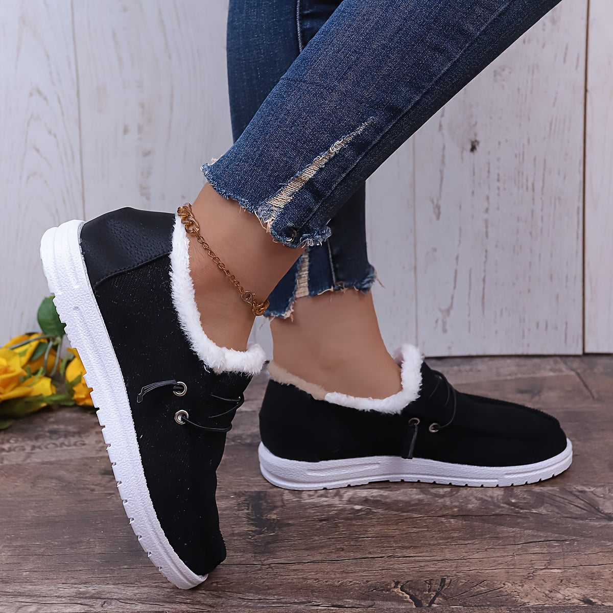 Women's Non-Slip Thickened Sneakers Low Top Warm Sport Shoes