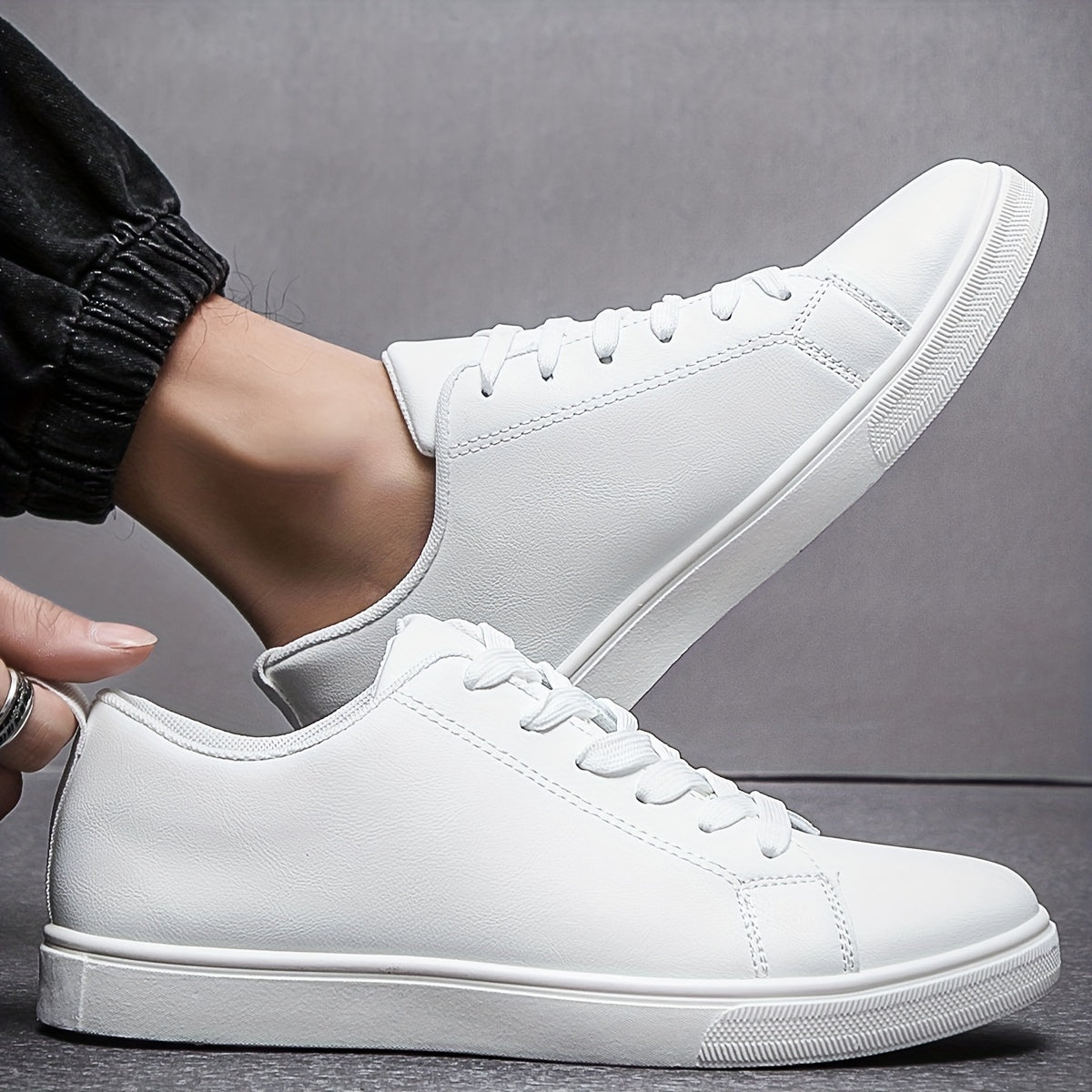 Men's Comfy Non Slip Skate Shoes for Outdoor Activities
