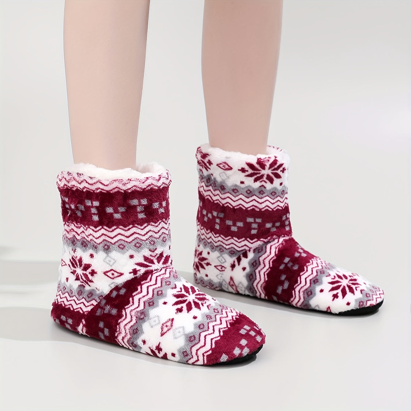 Snowflake Slipper Boots Christmas Warm & Cozy Plush Lined Indoor Fuzzy Shoes