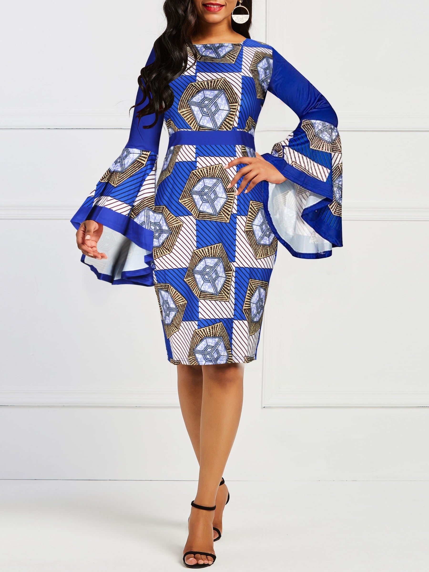  Geometric Print Bell Sleeve Round Neck Dress