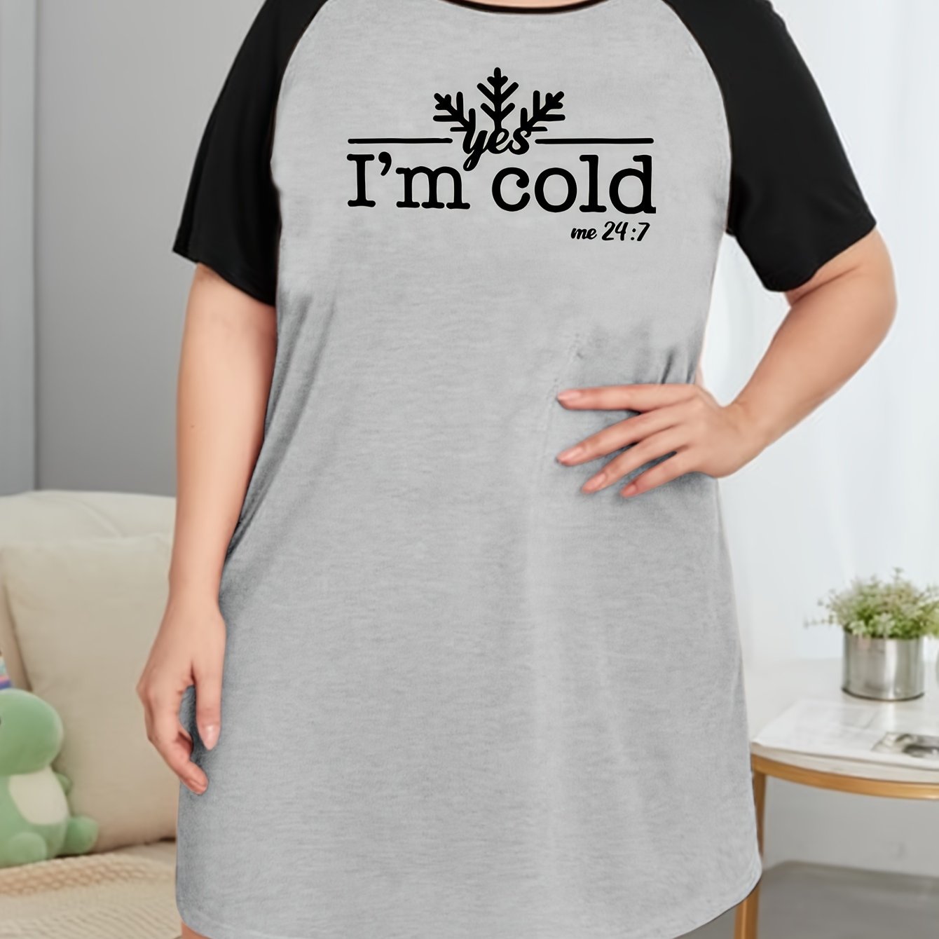  Snowflake Slogan Print Round Neck Tee Sleep Dress