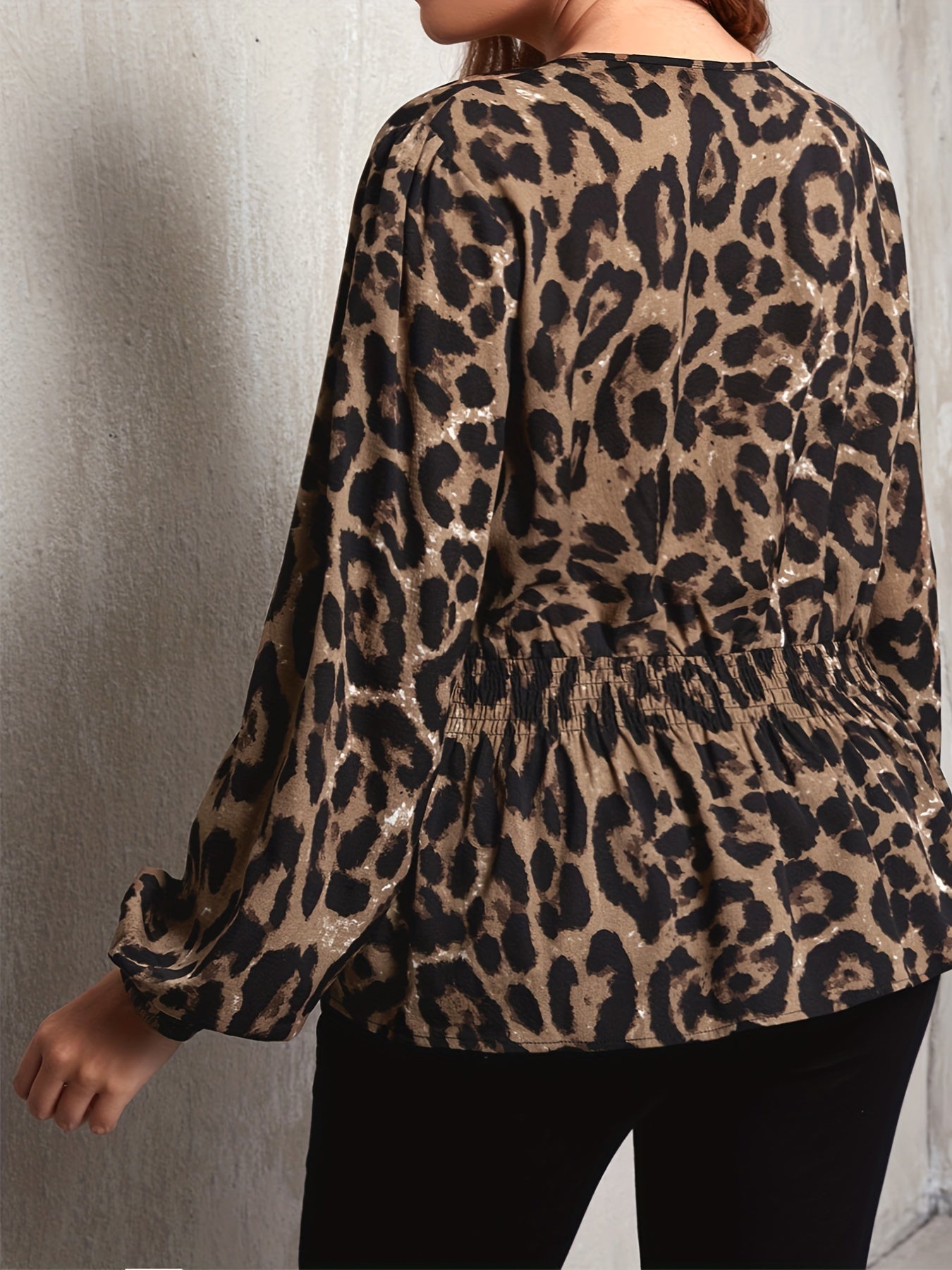  Leopard Print Lantern Sleeve Peplum Top