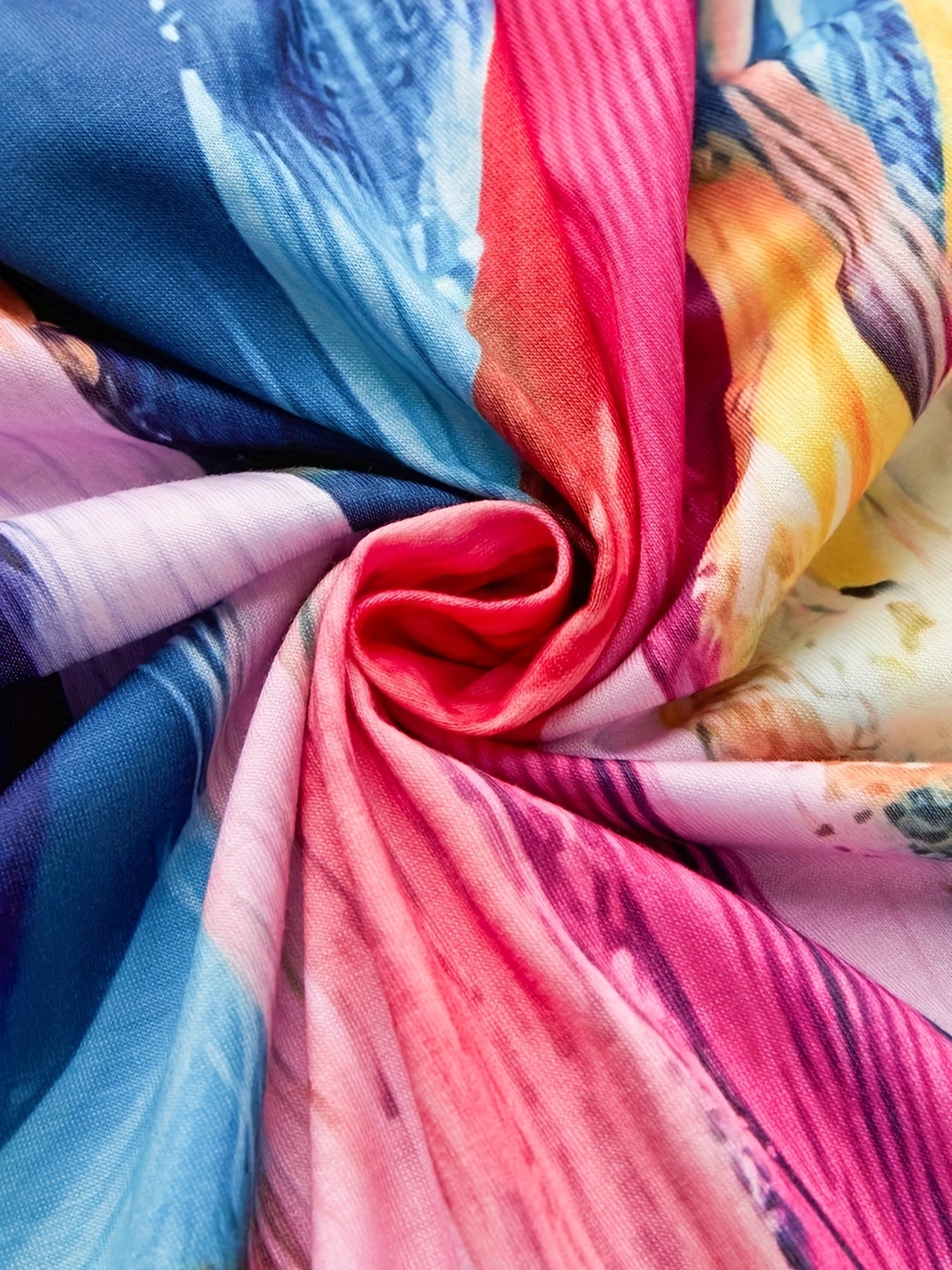  Colorful Brush Print Round Neck Dress