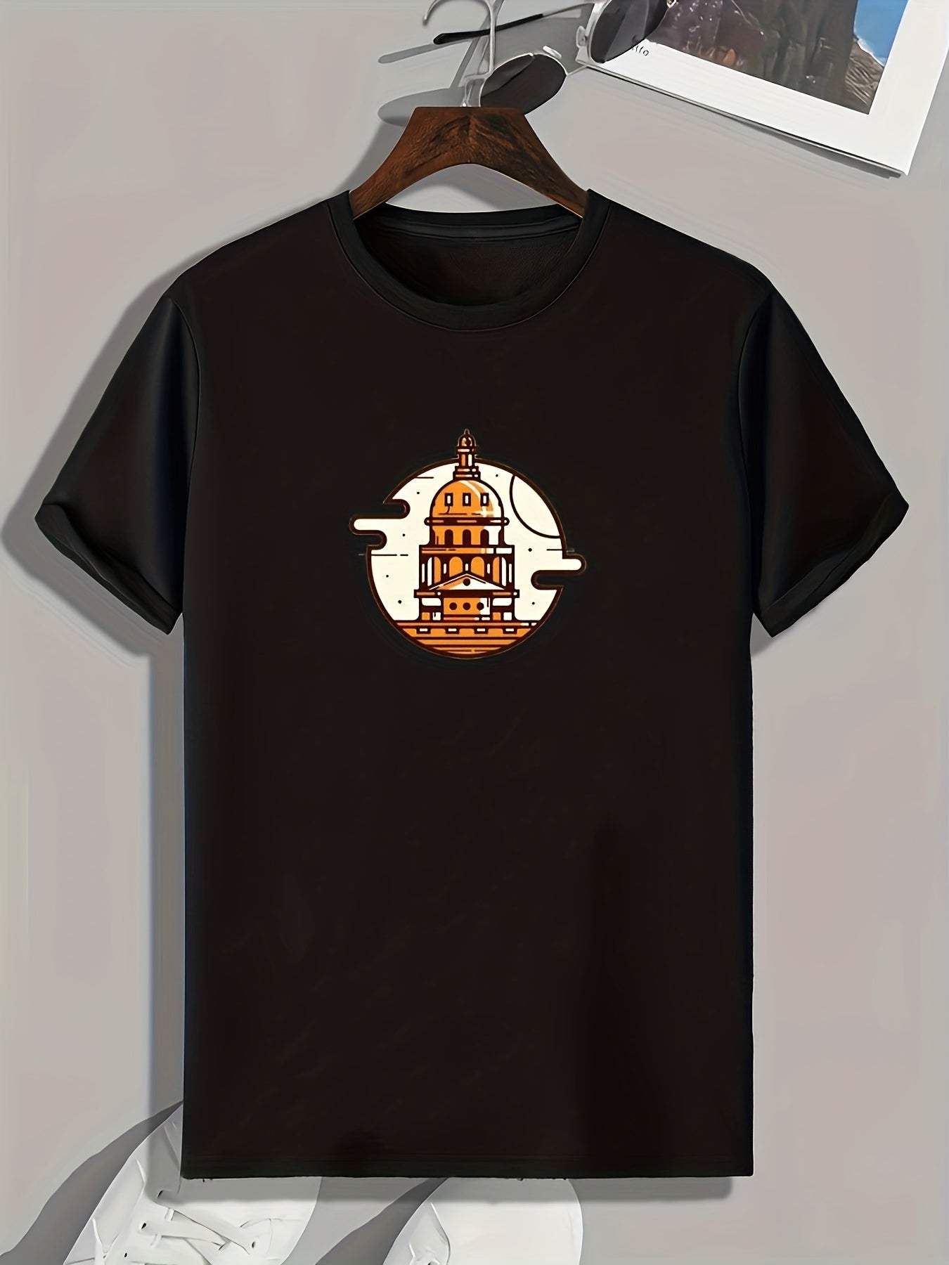 Castle Print Men's Comfy T shirt - Outdoor Summer Tee