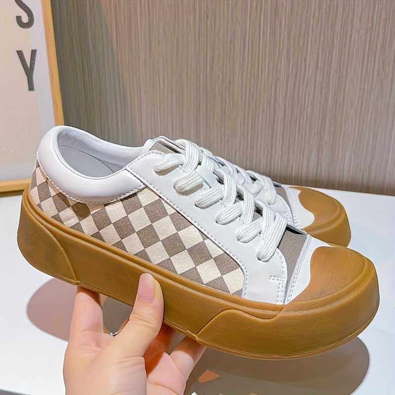 Checkboard Pattern Faux Leather Low Top Sneakers