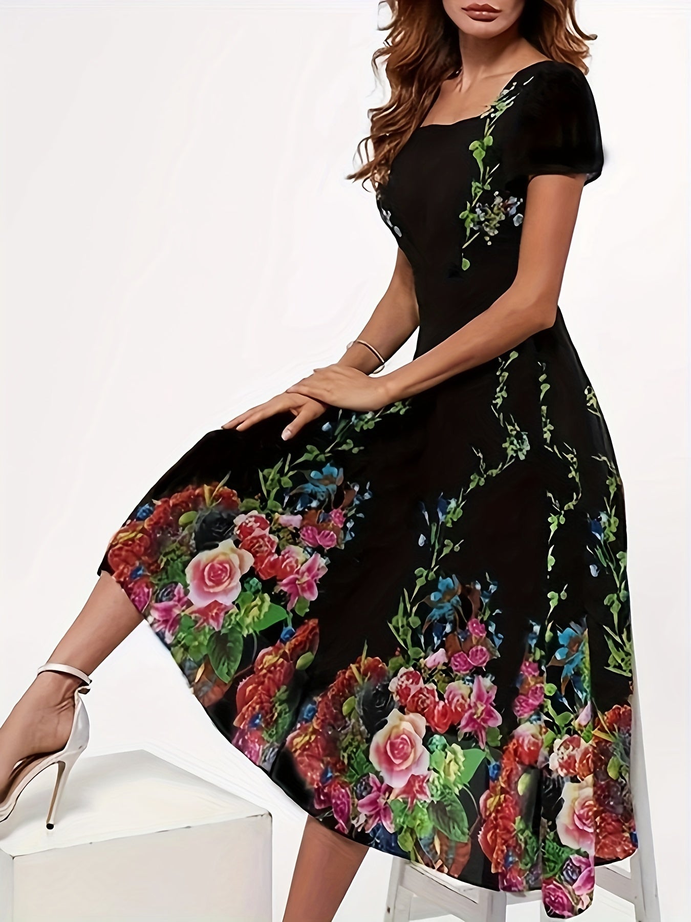  Floral Print Maxi Dress