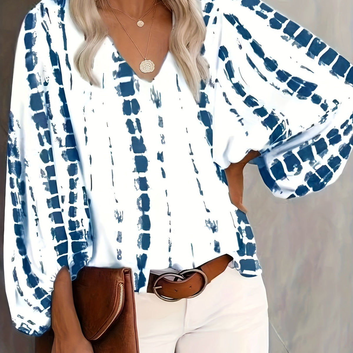  Casual Blouse Women's V Neck Lantern Sleeve Top