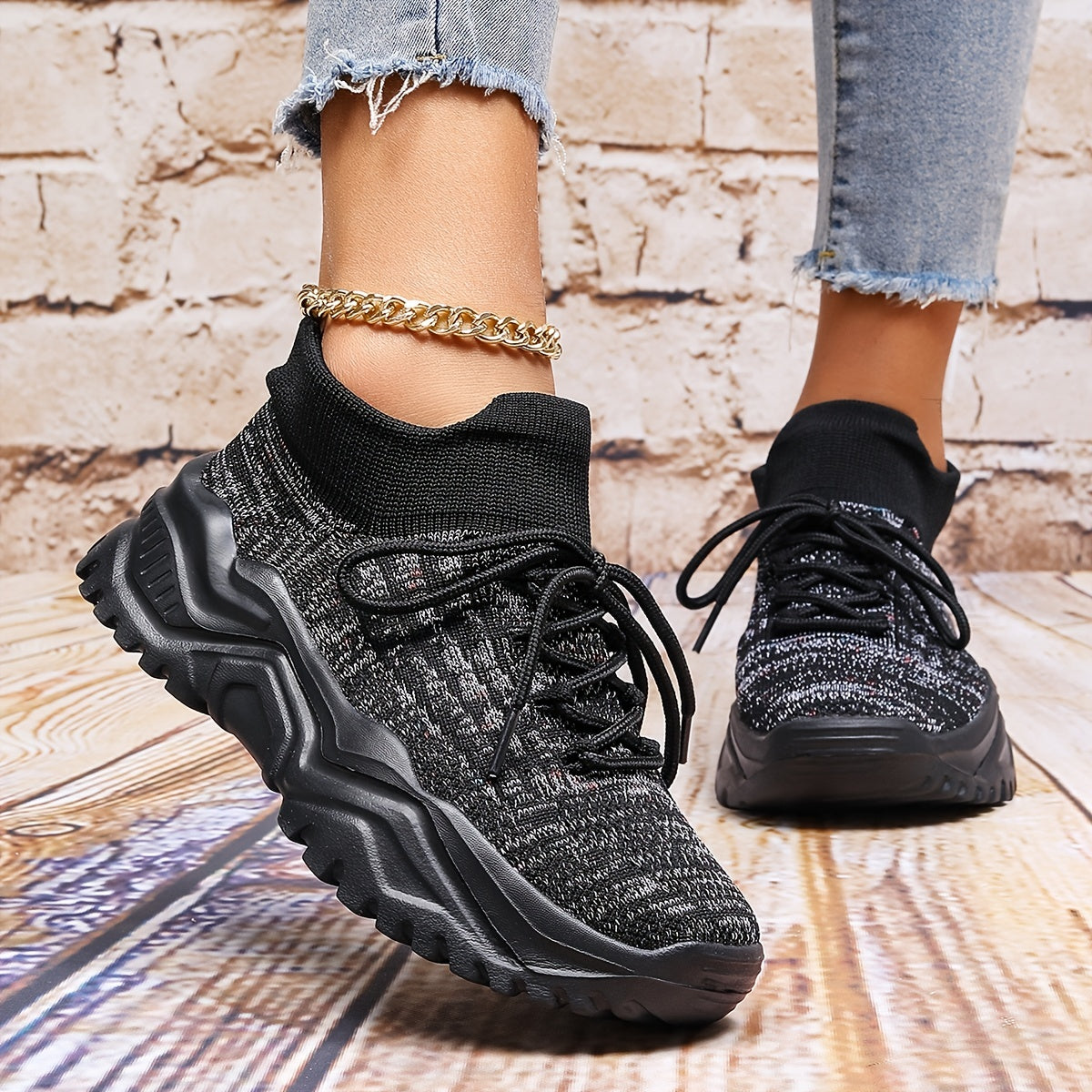 Breathable Knit Women's Running Shoes Lace up Non Slip Casual Sneakers